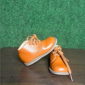FootMates Tan Baby Walker Shoes